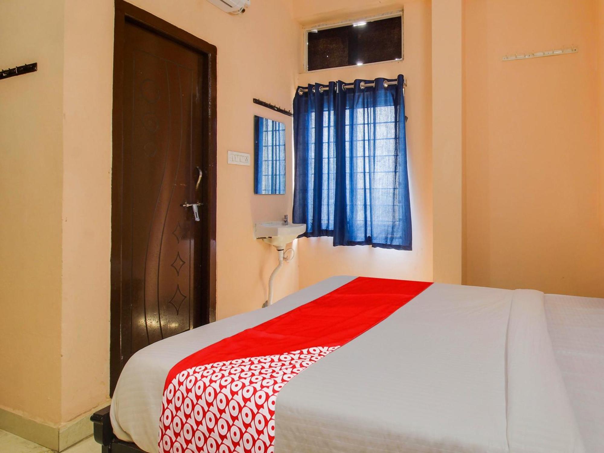 Hotel O R.J.International Pedda Ambarpet Екстер'єр фото