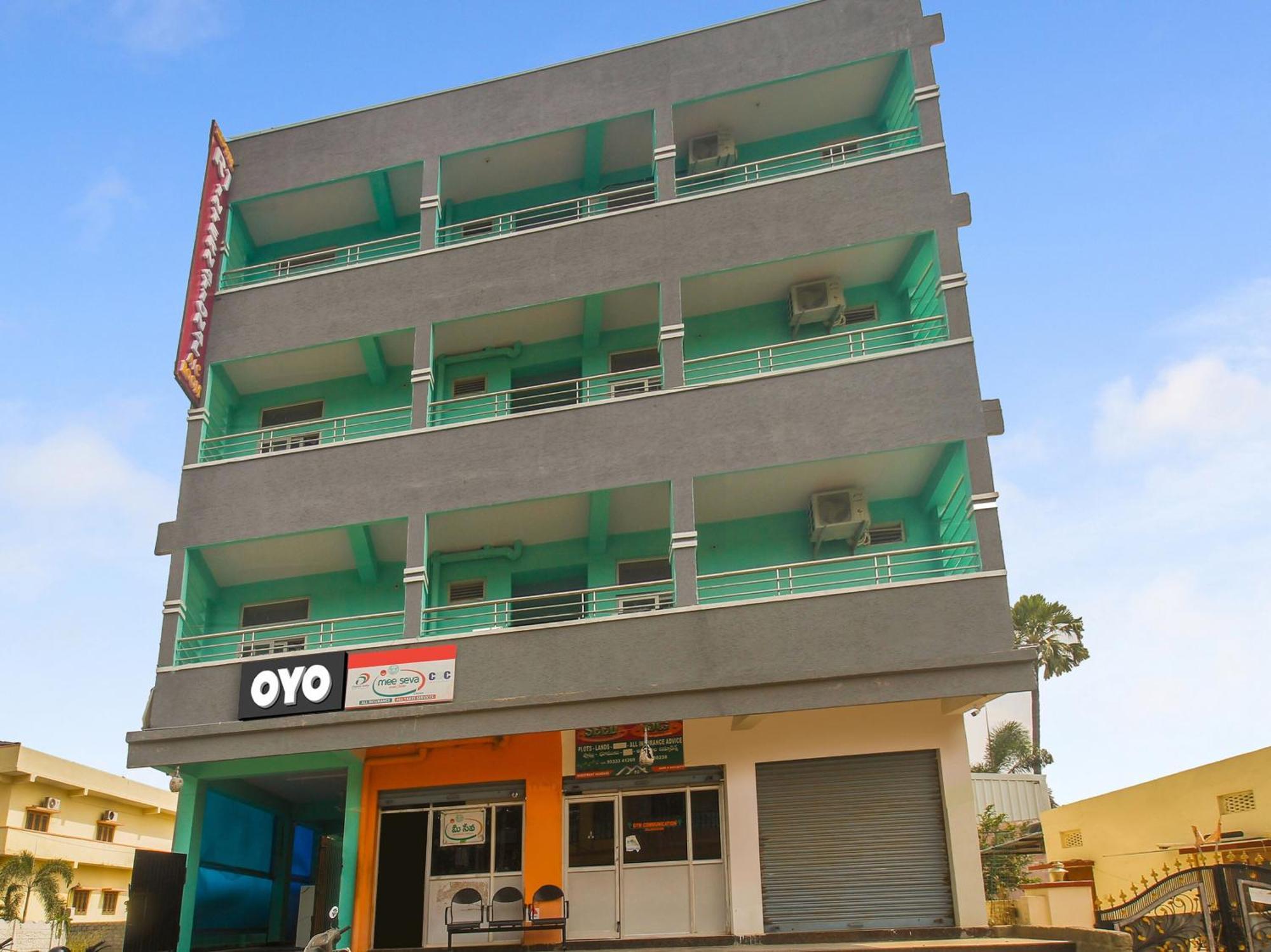 Hotel O R.J.International Pedda Ambarpet Екстер'єр фото